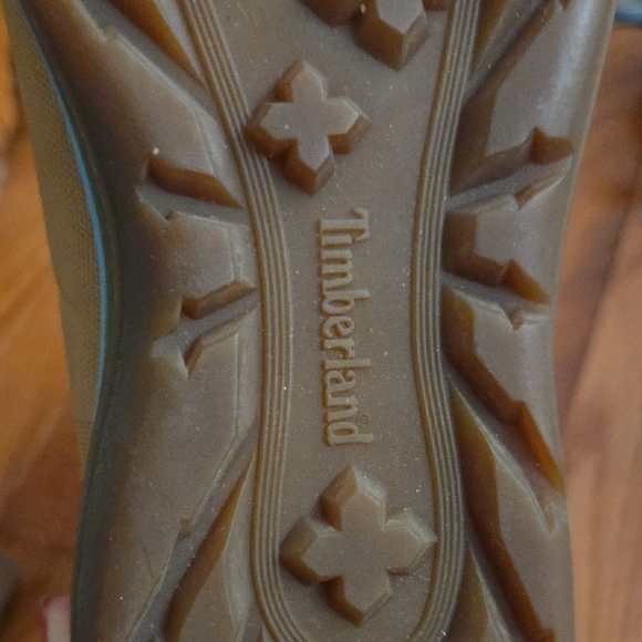 Timberland Tan and Light Blue Women's Winter Boots - Picture 9 of 11